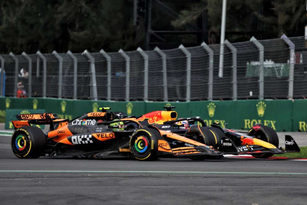 Il duello tra Norris e Verstappen in Messico