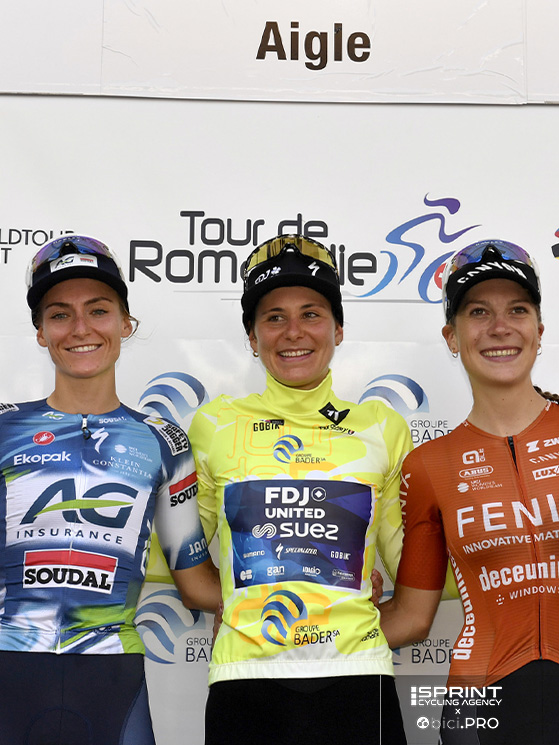 Il podio finale del Romandia, con la Zigart a sinistra, battuta dalla Chabbey per 7"