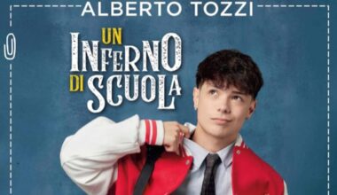 Alberto Tozzi al Centro Commerciale Gotico con il suo libro "Un inferno di scuola"
