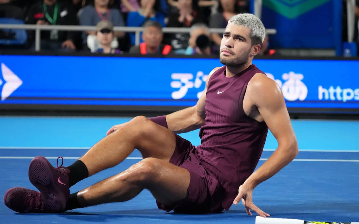 Alcaraz non giocherà all'Atp Shanghai per problemi fisici: l'annuncio sui social | Sky Sport