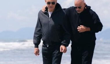 Eros Ramazzotti nella villa Bocelli per registrare il nuovo album