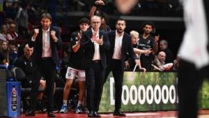 Andrea Vicenzutto, al fianco di Mario Fioretti, sarà in panchina contro Treviso.