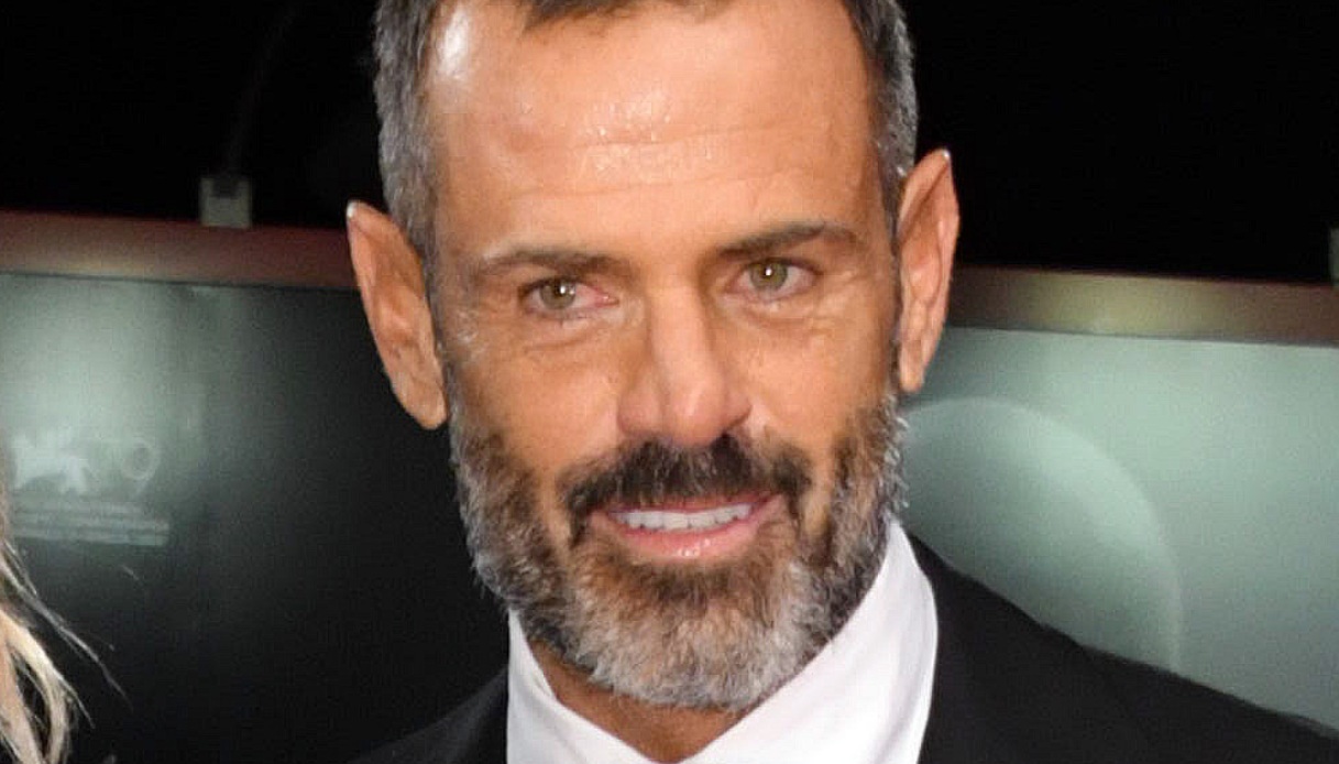 Grande Fratello, figuraccia di Omer e Jonas. Ascanio sbotta: "Gesto ignobile"