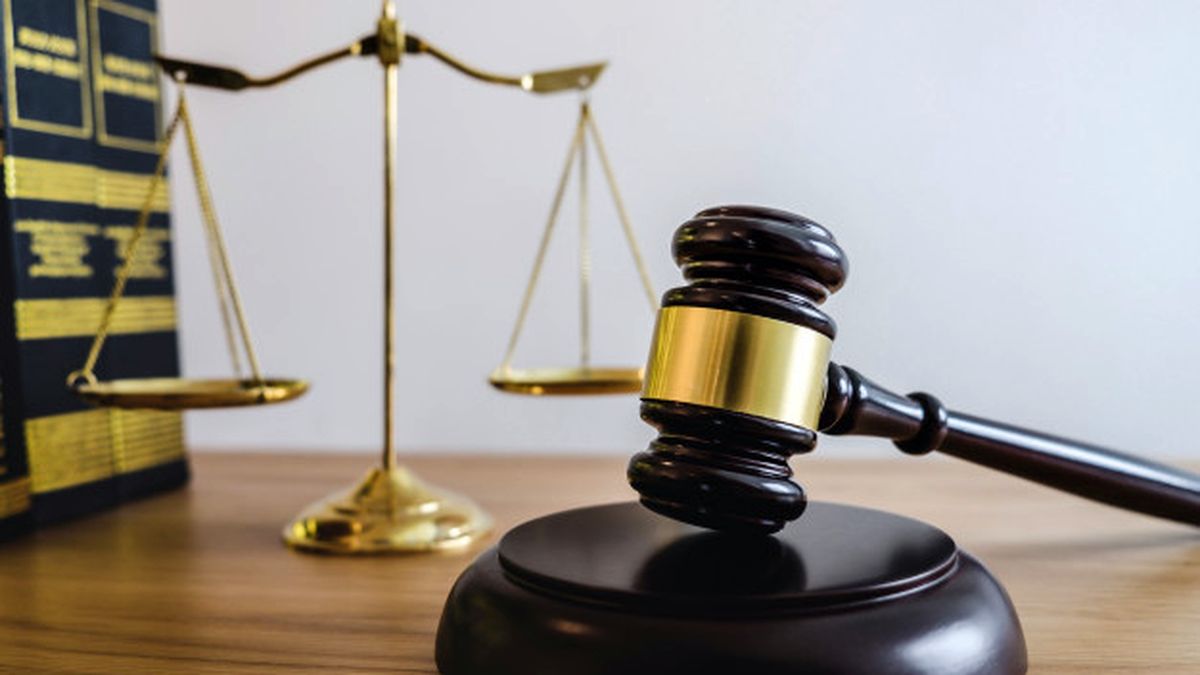 Bari, estorsioni ad azienda di San Giorgio: chiesti 8 anni per due affiliati del clan Parisi