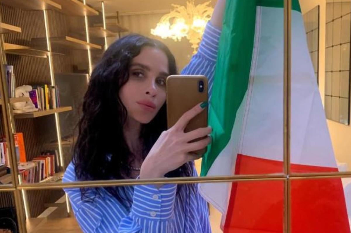 Chi è Azzurra Barbuto, la giornalista allontanata da Milo Infante a Ore 14. “Sono islamofoba, non è un delitto”