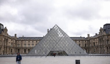 Louvre, fermati due sospetti - ANSA