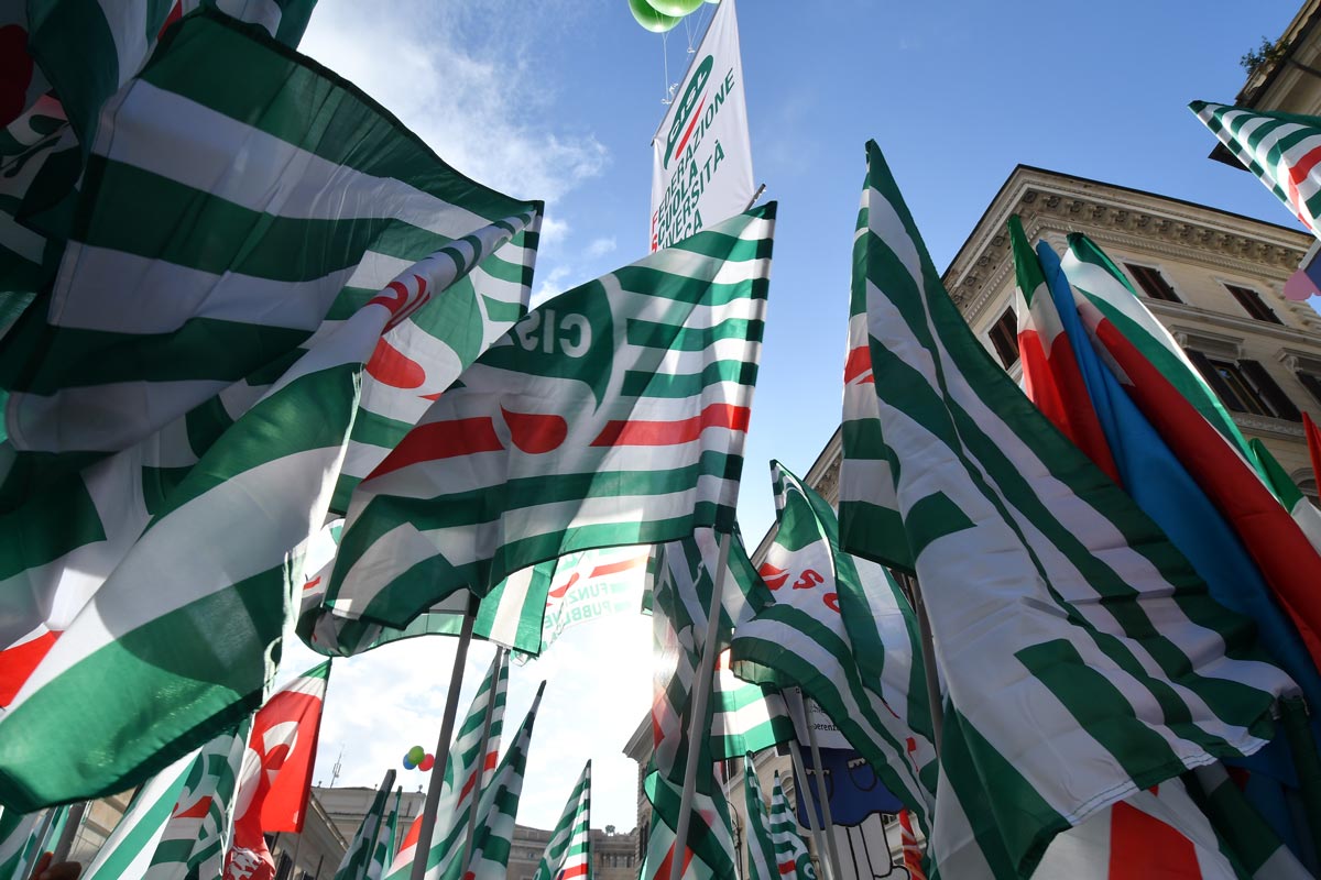 Bandiere Cisl Fp
