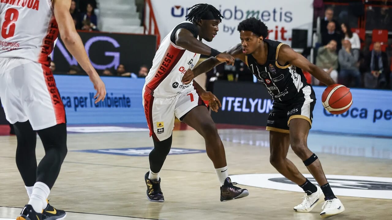 Jones Mvp della serata. Gli highlights  