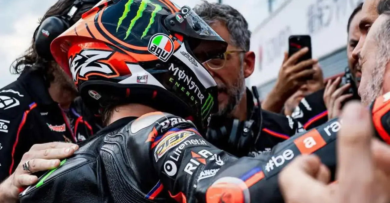 Il venerdì di Phillip Island? Marco Bezzecchi ingiocabile anche mezzo rotto (e in Aprilia si rischia una malsana idea). Pecco Bagnaia bene solo al mattino e con una richiesta… - MOW