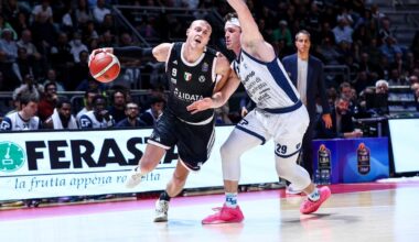 Un grande Smailagic trascina la Virtus che schianta la Dinamo Sassari  