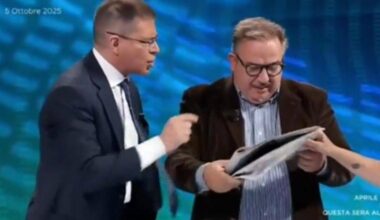Telese-Capezzone, lite in tv sulla Flotilla tra "stai a cuccia" e "fascista"