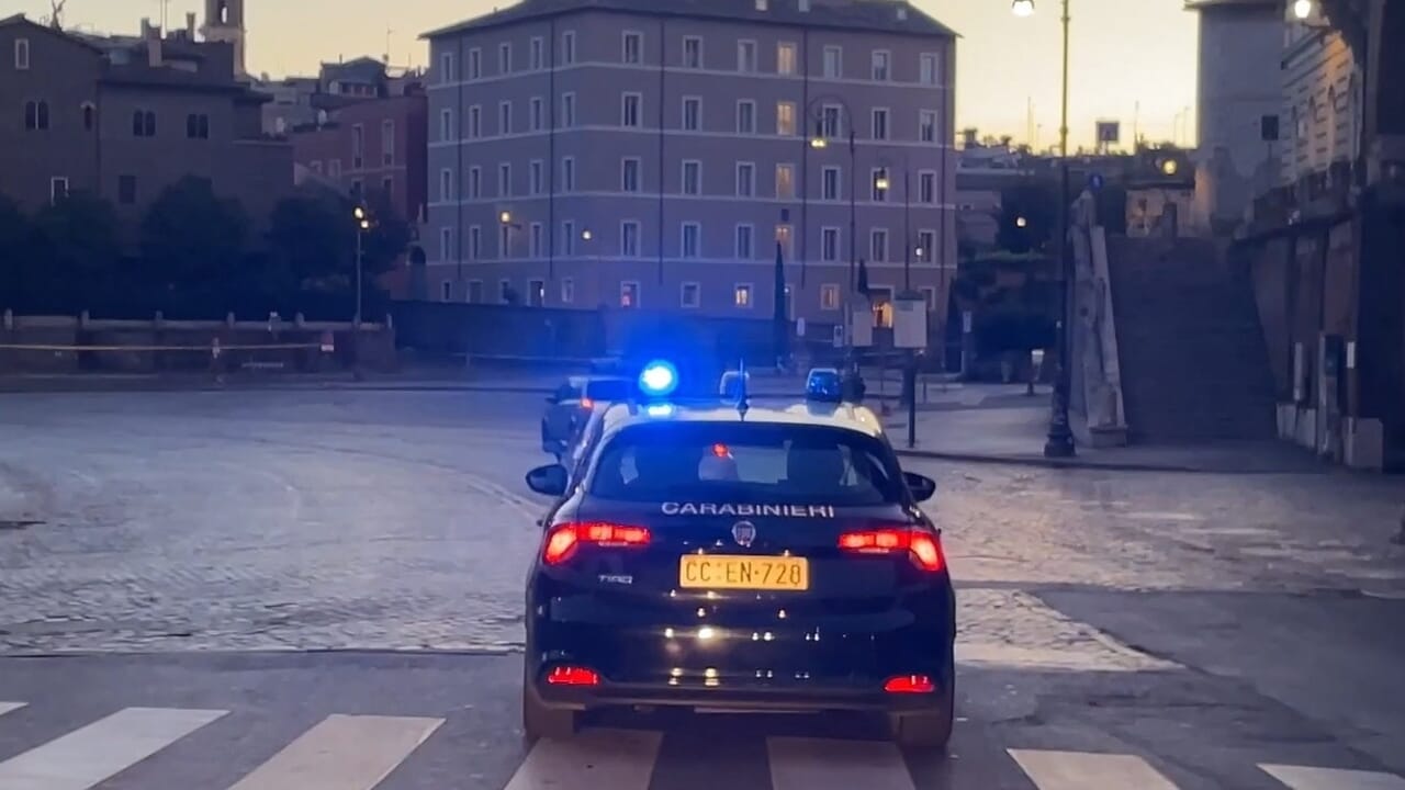 La maxi estorsione da 2 milioni di euro, gli incontri con l'ex Nar e con l'ex Banda della Magliana. Arrestato 'Er Miliardero'