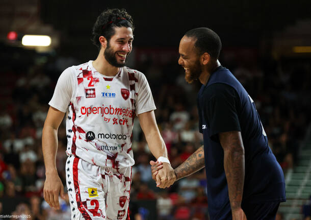Amichevole a Masnago: Openjobmetis - Bergamo 102-81