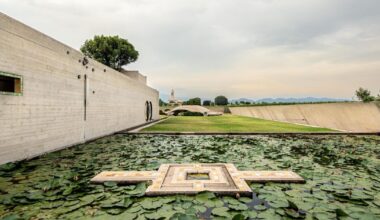 Il film Le città di Pianura alla Tomba Brion di Carlo Scarpa