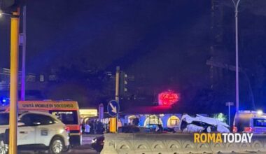 Incidente sulla Colombo, morta una ragazza e 3 giovani feriti. Ipotesi gara di velocità