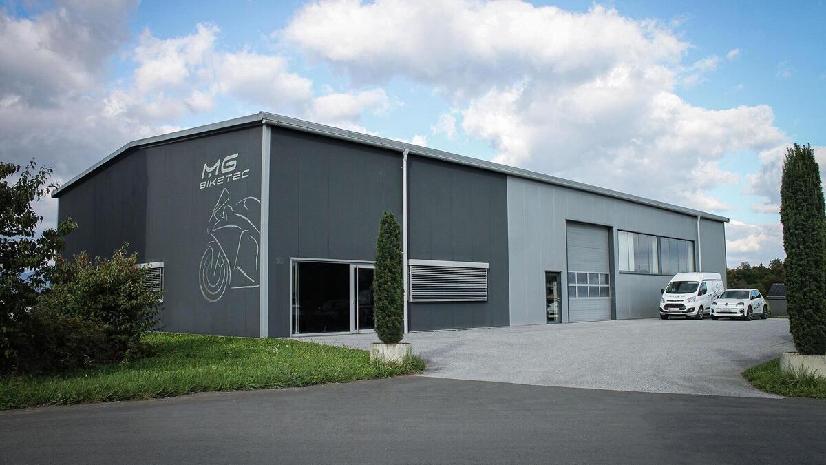 MG Biketec debutta a EICMA 2025: arriva in Italia il produttore austriaco di componenti racing di alta gamma - News