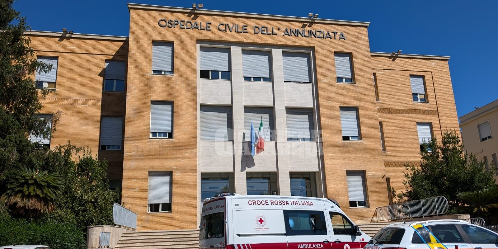 a Cosenza intervento mai provato prima salva la vita a un 20enne