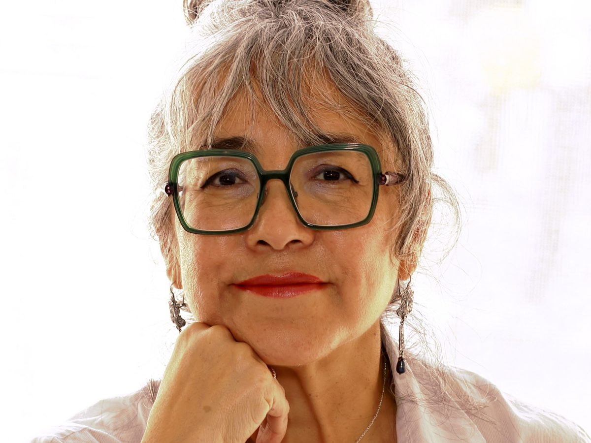 Nel suo nuovo libro, Cristina Rivera Garza racconta le sue tre cose preferite: le ragazze, i viaggi, il disagio