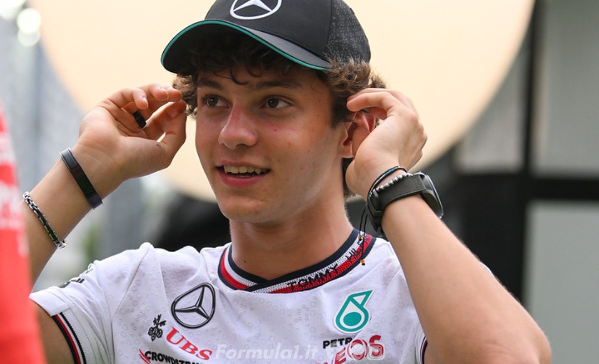 Critiche, concentrazione e riscatto: Antonelli (ri)conquista la fiducia di Wolff