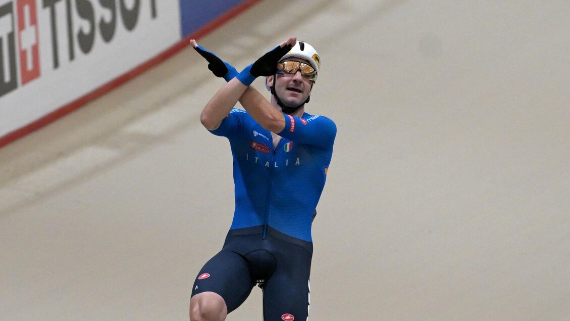 Ciclismo: immenso Viviani, oro mondiale all'ultimo sprint - Notizie