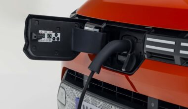 Gli incentivi auto elettriche arrivano in ritardo: ecco quando