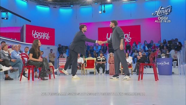 Mercoledì 29 ottobre - Uomini e donne Le puntate | Witty TV - Witty TV