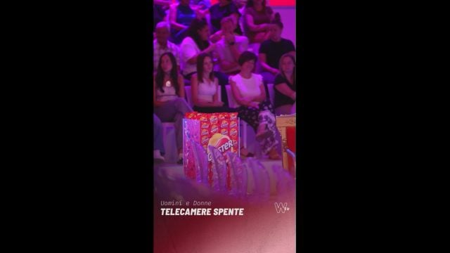 Uomini e Donne Telecamere Spente del 14 ottobre - Originals Backstage | Witty TV - Witty TV