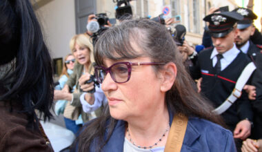 Daniela Ferrari, mamma di Andrea Sempio, è stata trasportata in ospedale