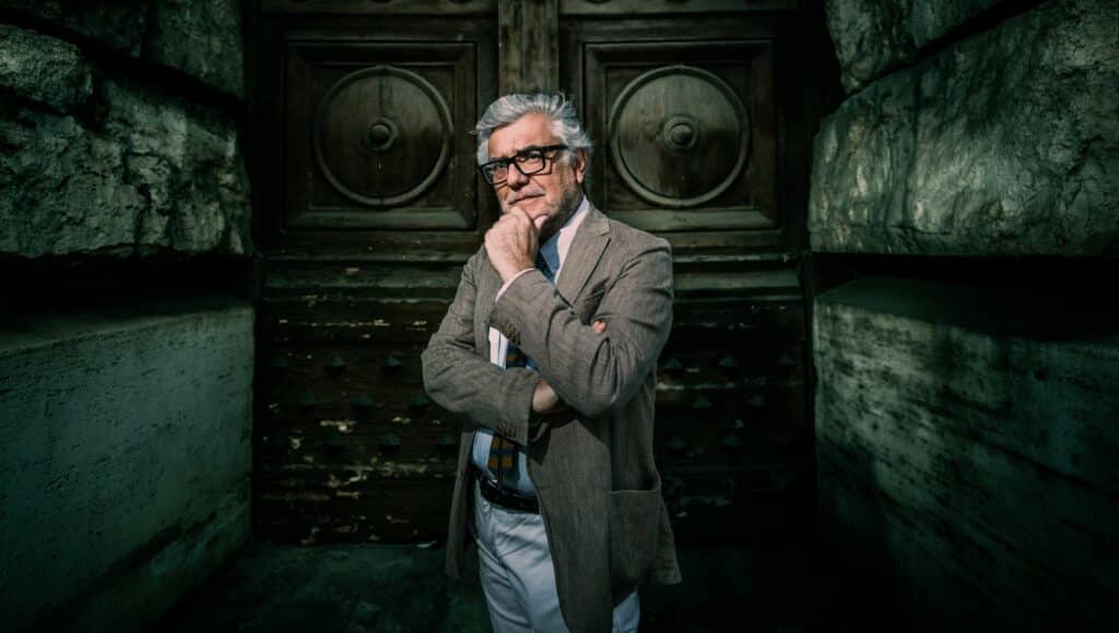 Giancarlo De Cataldo presenta "Il bacio del calabrone" all'Opera di Roma