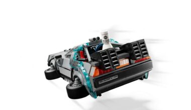 La DeLorean di Lego per i 40 anni di Ritorno al Futuro