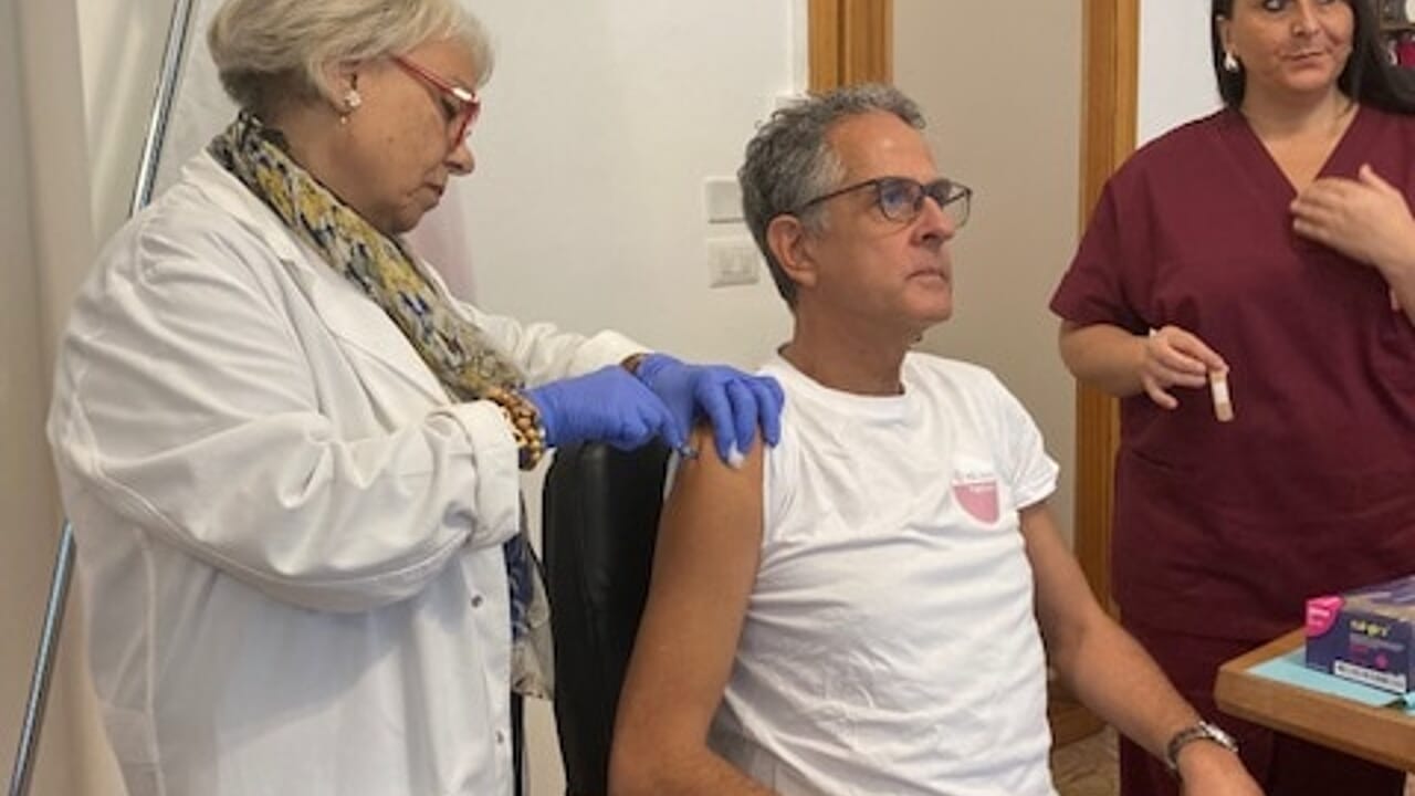 Parte la campagna vaccinale a Lecce