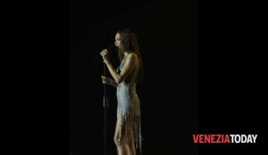 Lo show-evento di Jesolo apre il tour di Elodie