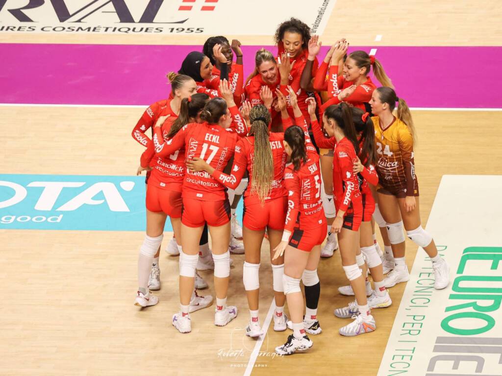 vittoria al quinto set contro Bergamo