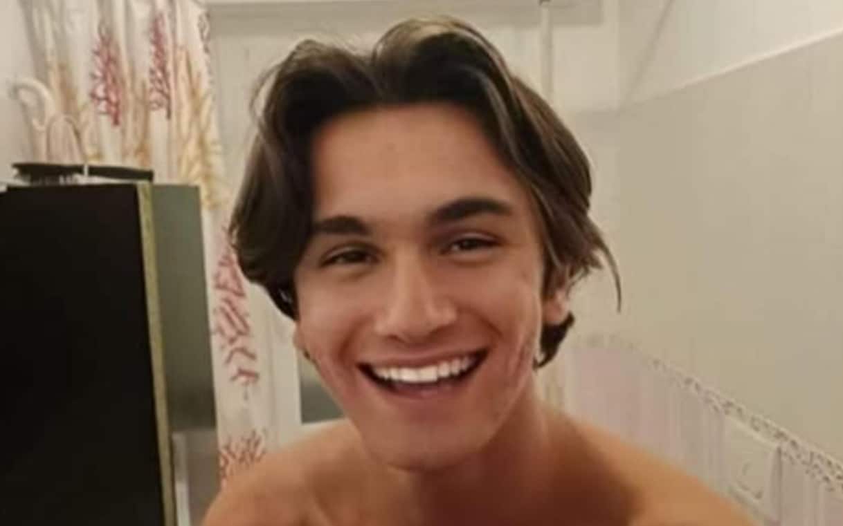 Incidente nel Riminese, muore 18enne caduto con la moto: era il fratello di Andrea Delogu