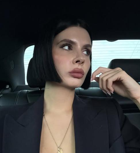 il “no” al Grande Fratello e i rapporti col padre Vittorio