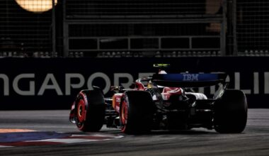 Hamilton, un primo anno da incubo in Ferrari. Button: “Nel 2026 vedremo il vero Lewis o si ritirerà”