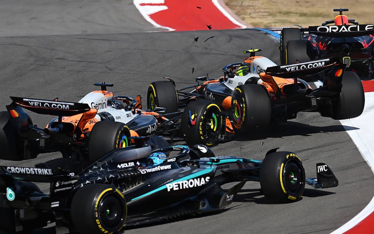 F1, GP Usa: incidente McLaren nella Sprint, entrambe fuori al via. Foto e Video