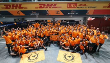 F1, McLaren: la festa Papaya a Singapori per il decimo titolo Costruttori. Foto