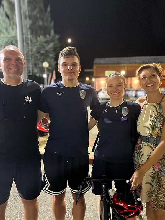 La famiglia Fiorin al completo: Daniele, Marianna e i figli Matteo e Sara