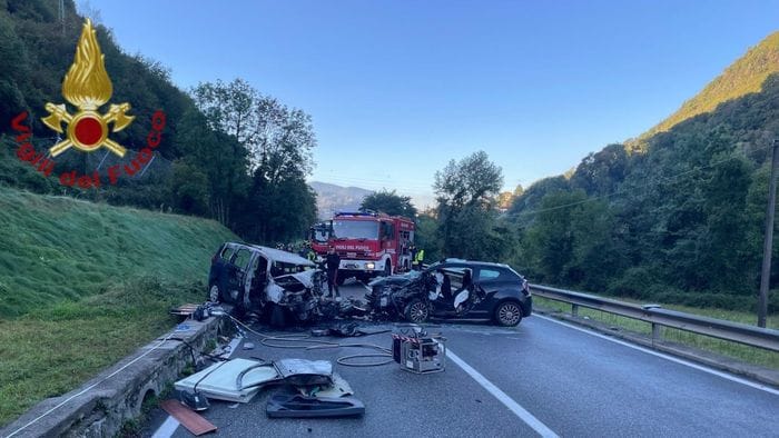 Frontale sulla statale della Val Seriana: due morti