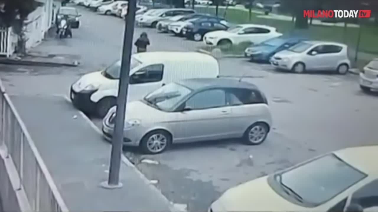 Luigi Morcaldi l'accoltella, lei si rialza e poi crolla 10 metri dopo