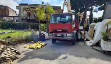 InIncidente sul lavoro in una vetreria a San Giovanni La Punta, un morto e un ferito