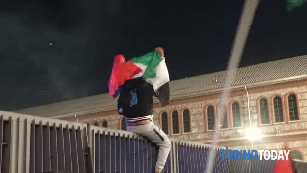 'Blocchiamo tutto', riparte il corteo in centro a Torino: il percorso di oggi