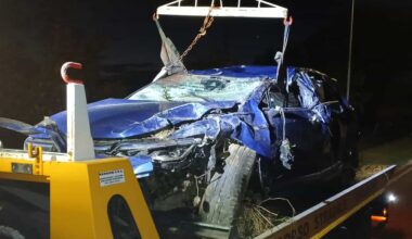 morto un giovane, un altro è ferito