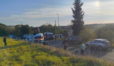 Incidente a Roma, scontro tra auto in via di Valle Muricana. Morta una donna di 77 anni