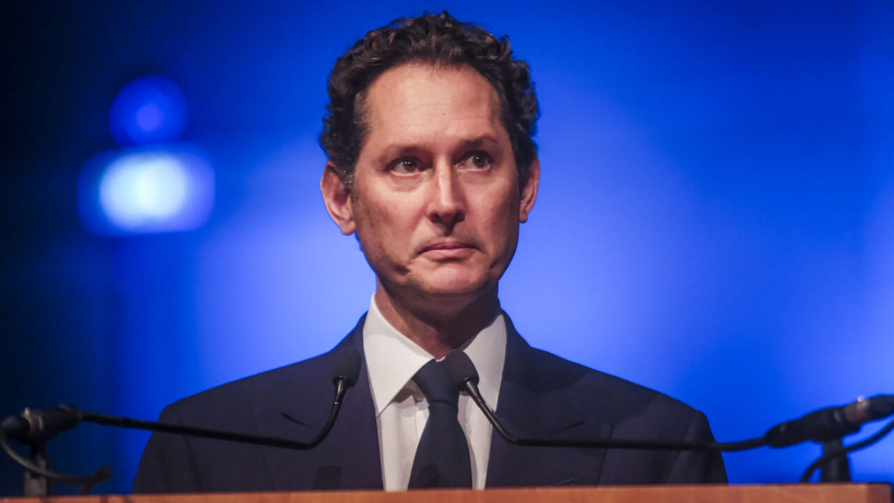 Giornate cruciali per La Stampa e Repubblica: Elkann pronto a vendere