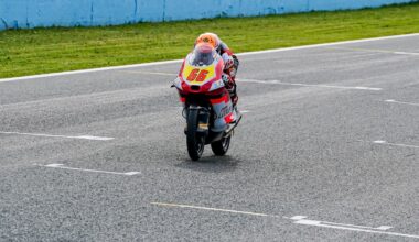 Gp Australia: Kelso, pole da record, Lunetta in prima fila