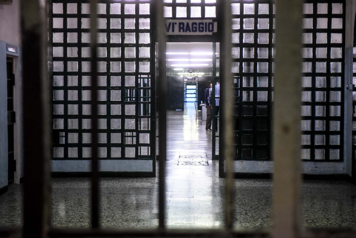 cosa sta succedendo nel carcere di San Vittore?