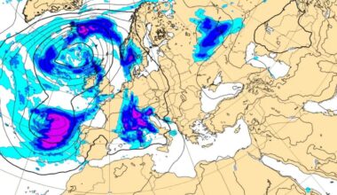 Da Ognissanti (e per molti giorni) raffica di perturbazioni sull’Italia