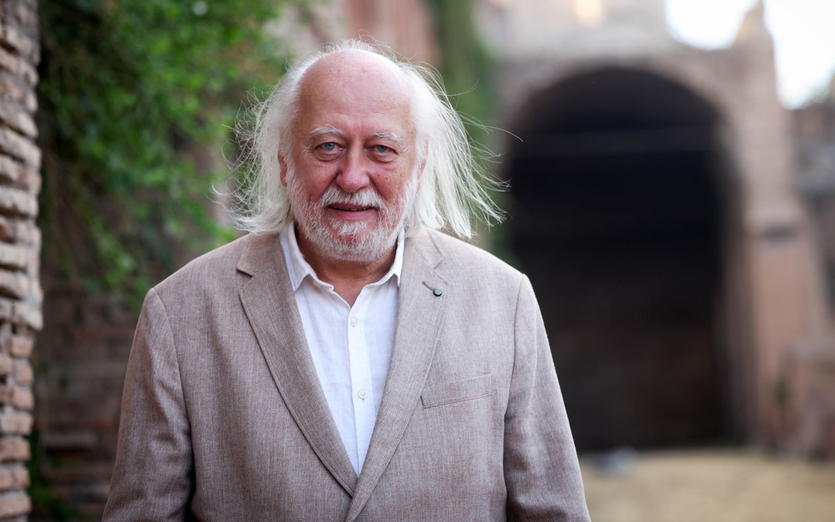 Laszlo Krasznahorkai, chi è il Premio Nobel per la Letteratura 2025